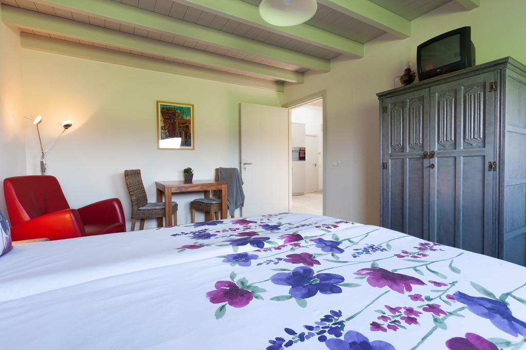 אודן B&B Den Achterhof חדר תמונה